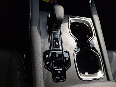 New 2026 Lexus RX 350h AWD/4WD image 11