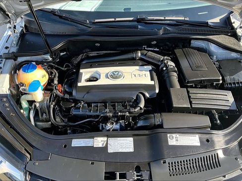 Used 2012 Volkswagen Eos Komfort image 29