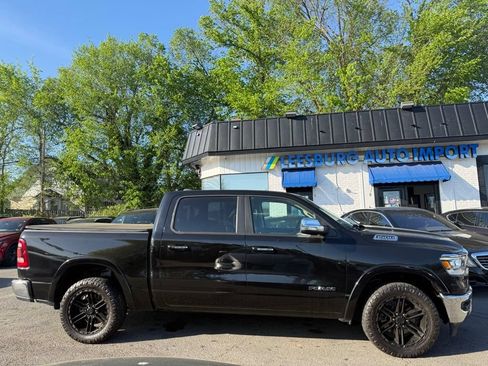 Used 2019 RAM 1500 Laramie AWD/4WD image 4