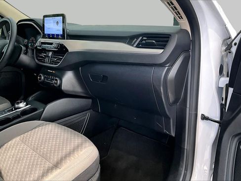Used 2020 Ford Escape SE FWD image 19