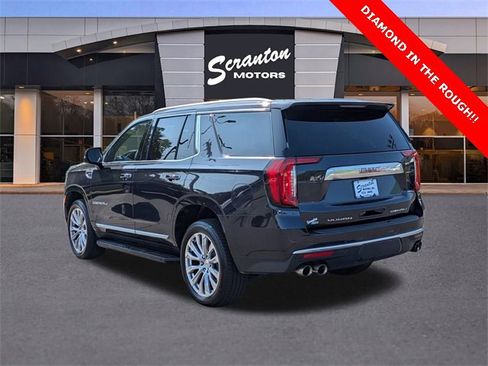 Used 2024 GMC Yukon Denali image 3