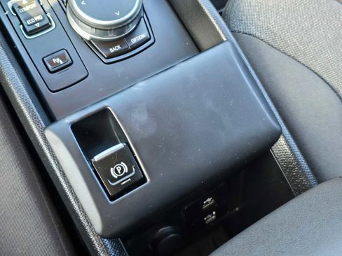 Used 2019 BMW i3 image 28