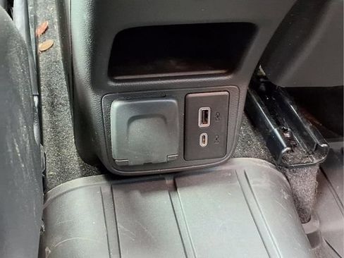 Used 2023 Buick Encore GX Essence w/ Experience Buick Package AWD/4WD image 22