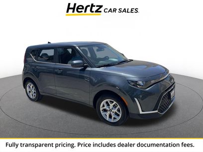 Used 2025 Kia Soul LX w/ LX Technology Package