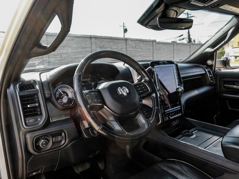Used 2020 RAM 2500 Limited AWD/4WD image 3