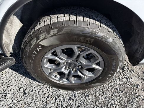 Used 2025 Ford Expedition Active AWD/4WD image 12