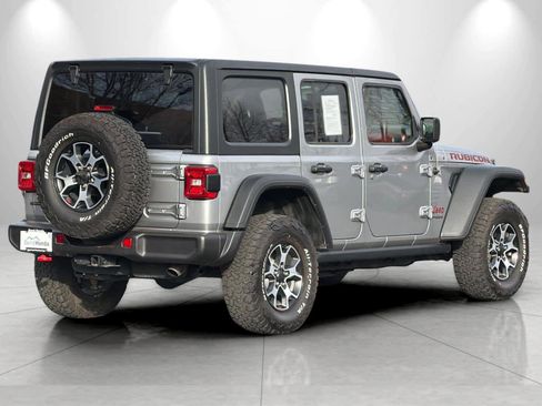 Used 2021 Jeep Wrangler Unlimited Rubicon image 2