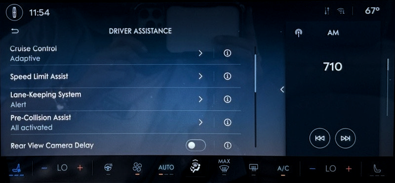 Used 2023 Lincoln Corsair AWD w/ Equipment Group 101A image 24