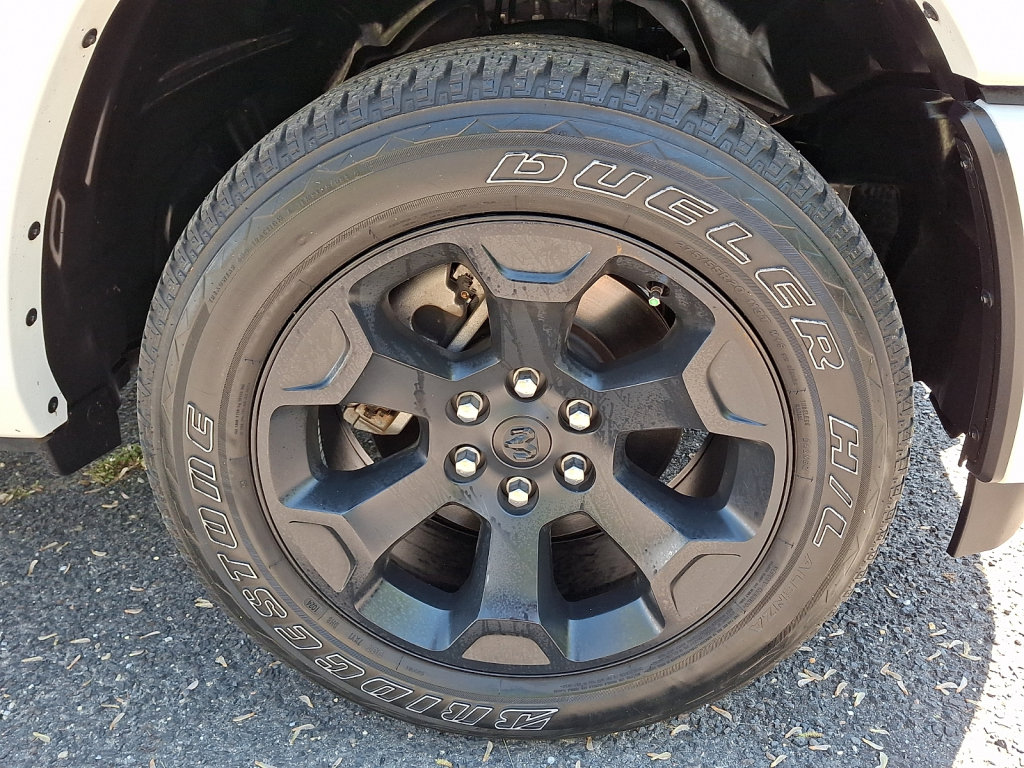 Used 2025 RAM 1500 Big Horn AWD/4WD image 9