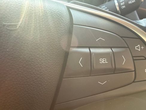 Used 2019 Cadillac XT5 Premium Luxury AWD/4WD image 26