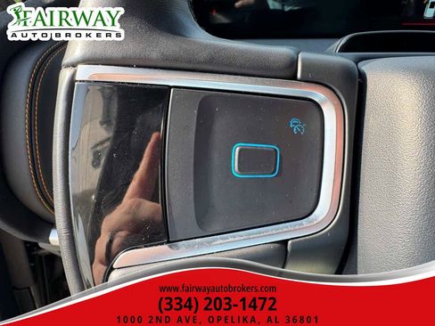 Used 2025 Ford Expedition Tremor image 20