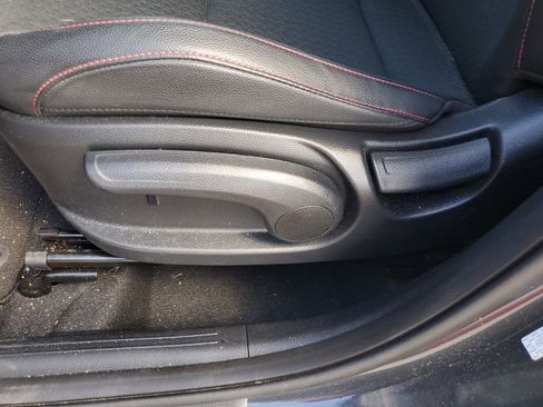 Used 2025 Kia Soul GT-Line image 24