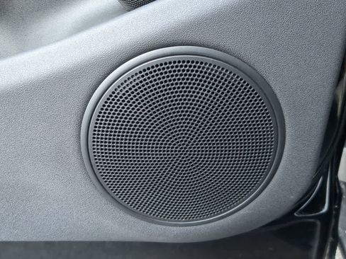 Certified 2024 Land Rover Range Rover Evoque S image 32