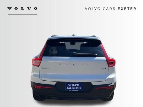 New 2026 Volvo XC40 B5 Plus w/ Protection Package Premier AWD/4WD image 6