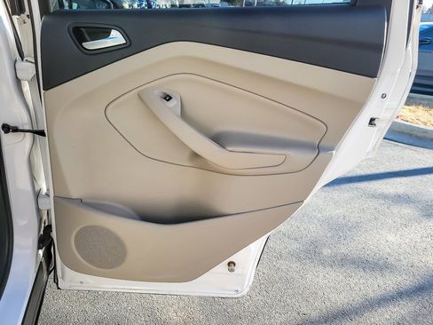 Used 2018 Ford Escape SE w/ SE Sync 3 Package image 20