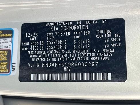 Used 2024 Kia EV9 Wind image 37