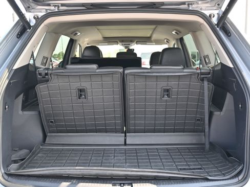 Used 2024 Volkswagen Atlas SEL image 32