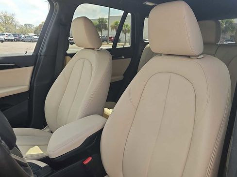 Used 2018 BMW X1 sDrive28i image 13
