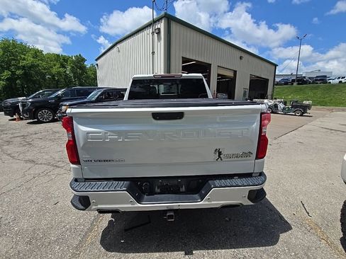 Used 2019 Chevrolet Silverado 1500 High Country w/ Safety Package II AWD/4WD image 7