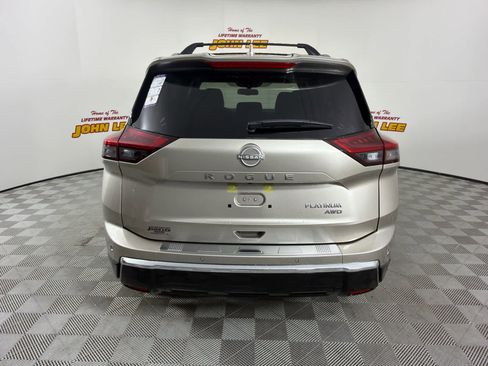 New 2026 Nissan Rogue Platinum w/ Platinum Premium Package image 4