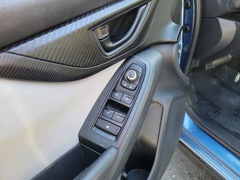 Used 2021 Subaru Crosstrek 2.0i Premium w/ Popular Package #3 AWD/4WD image 17