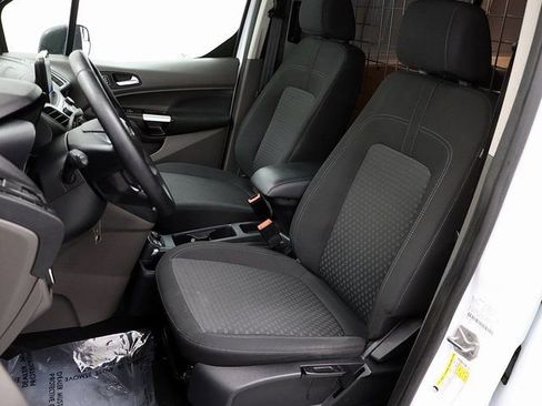 Used 2022 Ford Transit Connect XLT image 9
