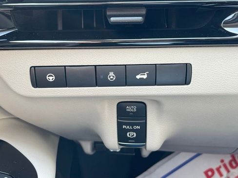 New 2025 Nissan Murano SL image 32