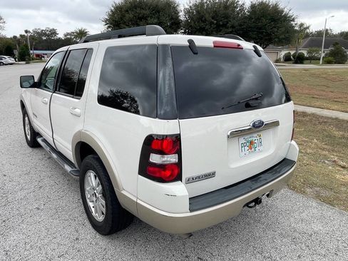 Used 2008 Ford Explorer Eddie Bauer image 7