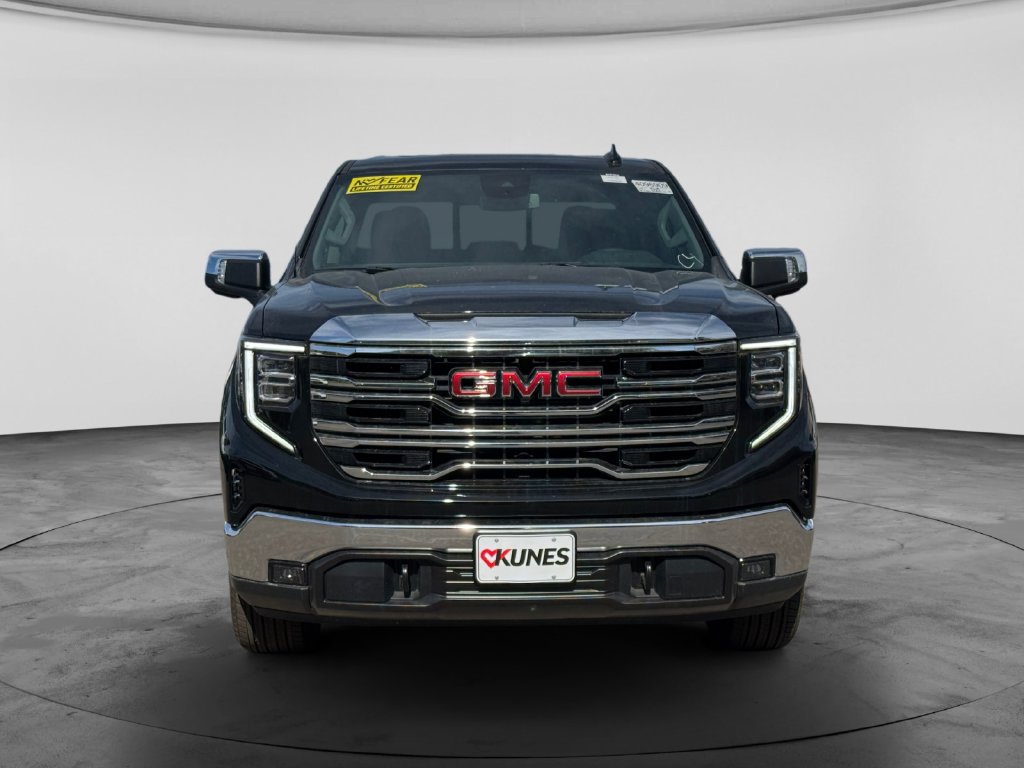 Used 2026 GMC Sierra 1500 SLT w/ SLT Convenience Package AWD/4WD image 2