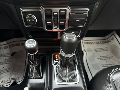 Used 2023 Jeep Wrangler Unlimited Sahara w/ Cold Weather Group image 48