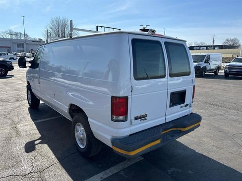 Used 2014 Ford E-250 and Econoline 250 image 6