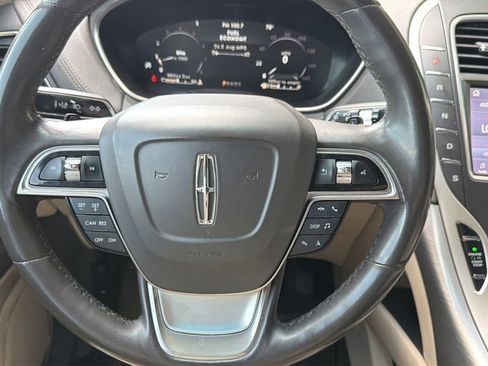 Used 2020 Lincoln Nautilus FWD w/ Equipment Group 101A image 13