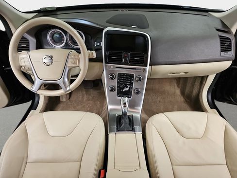 Used 2013 Volvo XC60 T6 AWD/4WD image 10
