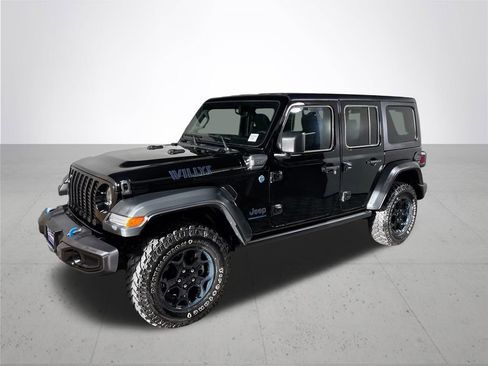 Certified 2023 Jeep Wrangler Unlimited AWD/4WD image 2