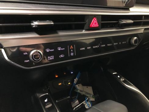 New 2026 Kia Sorento S w/ S Panoramic Sunroof Package FWD image 56