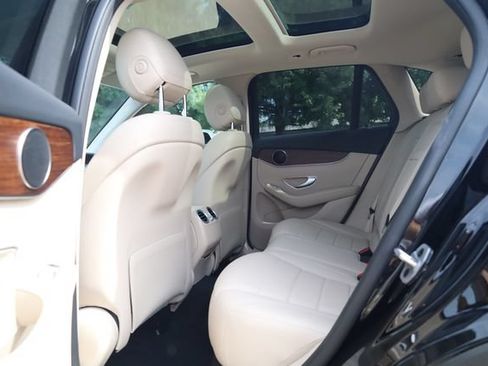 Used 2022 Mercedes-Benz GLC 300 4MATIC w/ Driver Assistance Package image 22