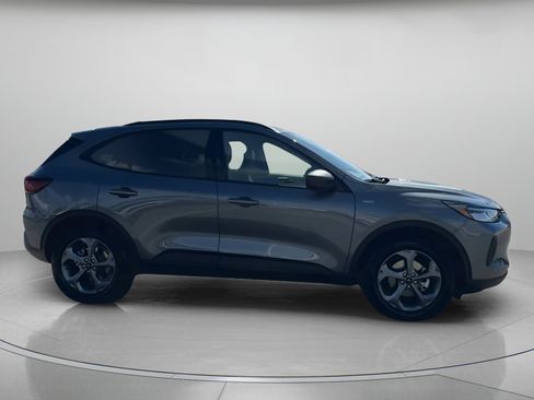 New 2026 Ford Escape ST-Line w/ Tech Pack #1 FWD image 37