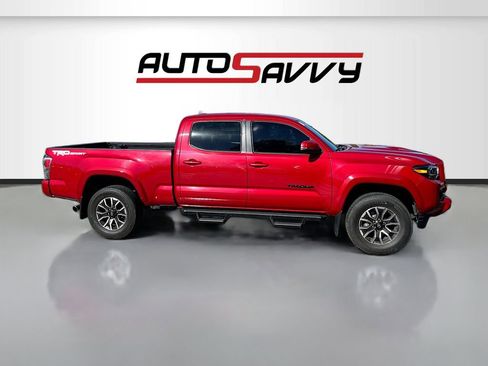 Used 2022 Toyota Tacoma TRD Sport w/ Technology Package RWD image 8