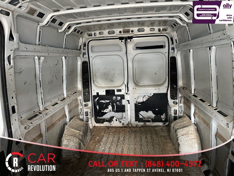 Used 2023 RAM ProMaster 2500 FWD image 13