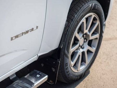 Used 2018 GMC Canyon Denali AWD/4WD image 37
