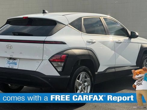 Used 2024 Hyundai Kona SE AWD/4WD image 2
