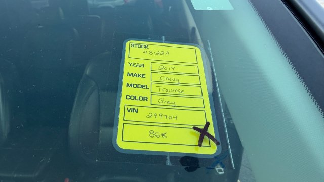 Used 2019 Chevrolet Traverse LT AWD/4WD image 38