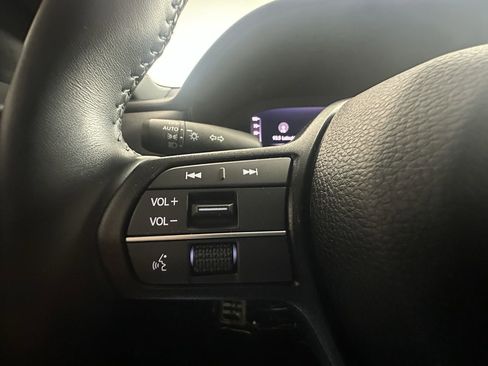 Used 2025 Honda Accord Sport image 28