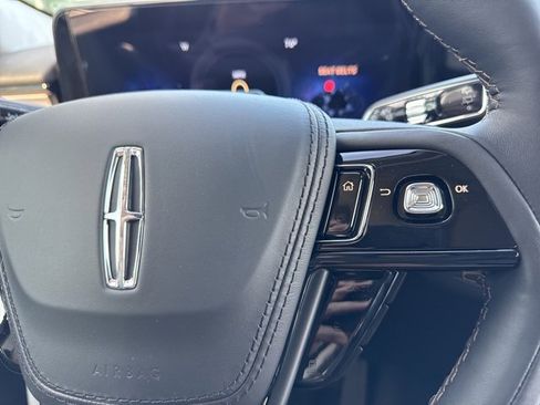 New 2025 Lincoln Aviator Premiere image 19