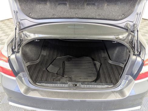 Used 2018 Subaru Legacy 2.5i Limited image 31