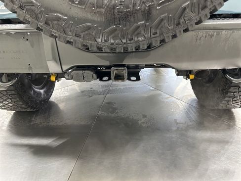 Certified 2021 Ford Bronco Black Diamond w/ Sasquatch Package AWD/4WD image 25