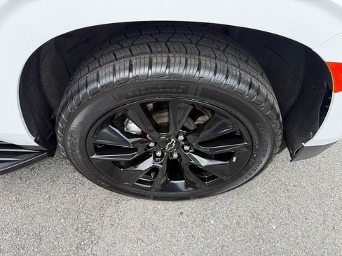 Used 2023 Chevrolet Tahoe LT RWD image 46
