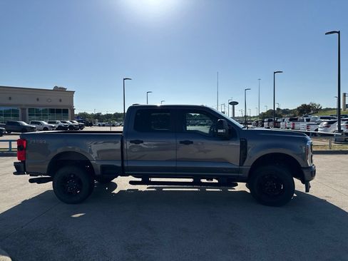Used 2024 Ford F250 XL w/ STX Appearance Package AWD/4WD image 18