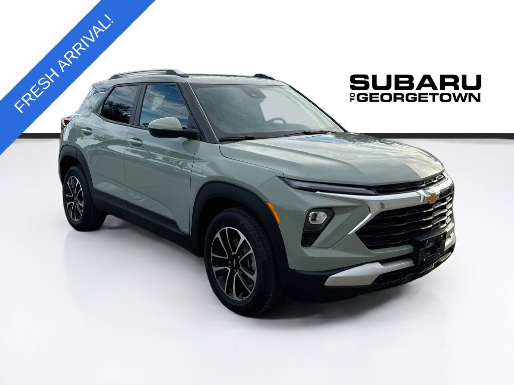 Used 2026 Chevrolet TrailBlazer LT FWD image 1