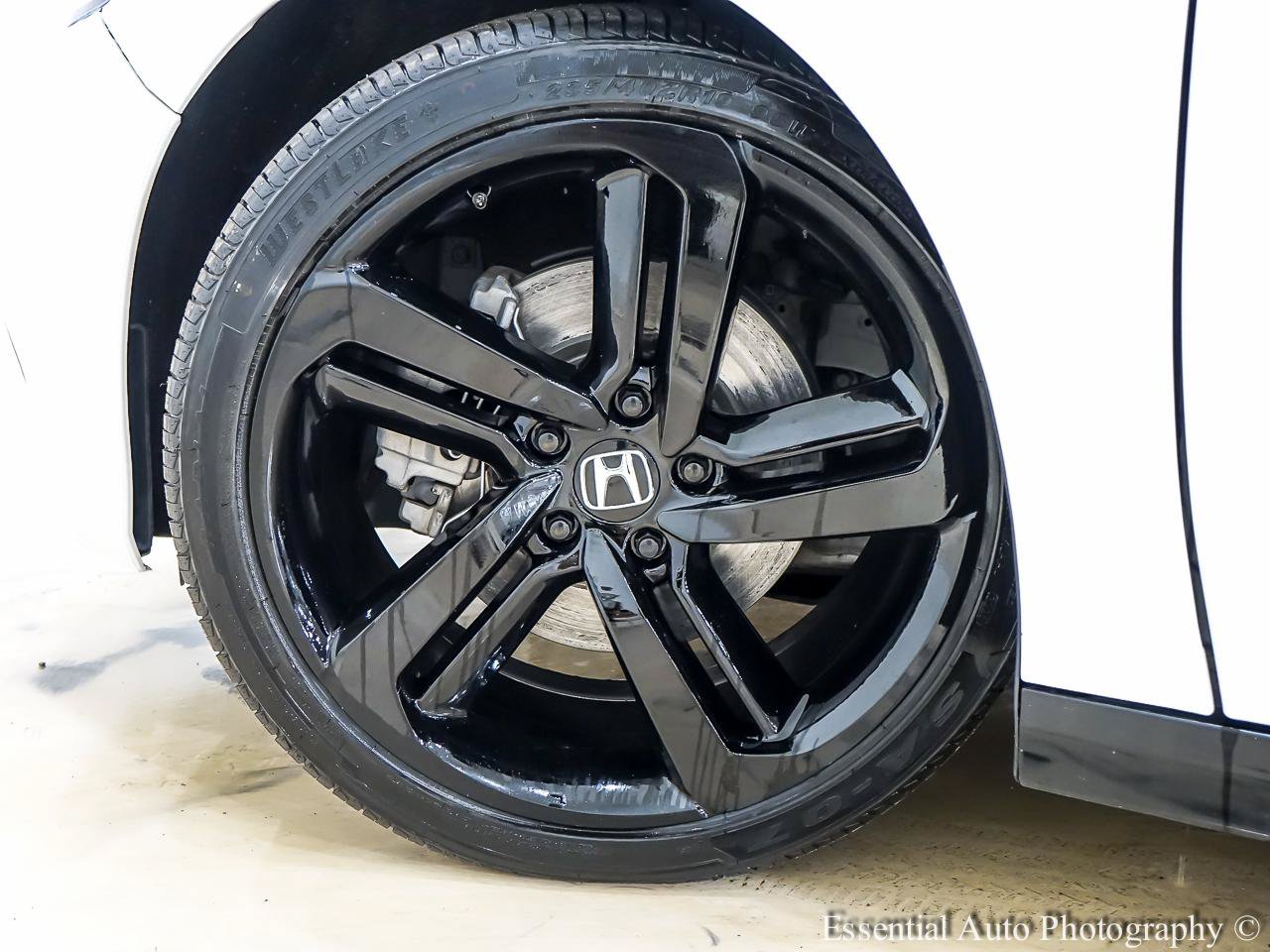 Used 2021 Honda Accord Sport image 12